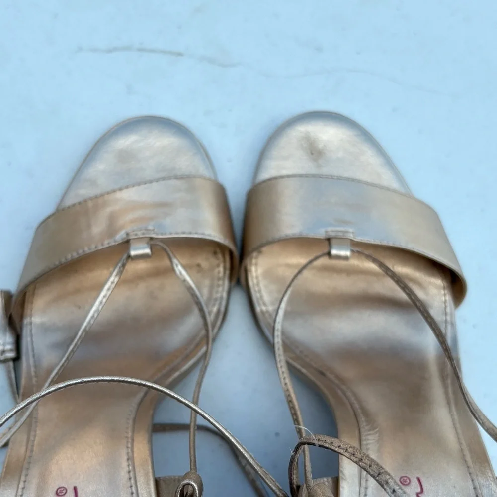 Lilly Pulitzer Aria Wedge Sandals Metallic Gold Cork Heels Size 8.5